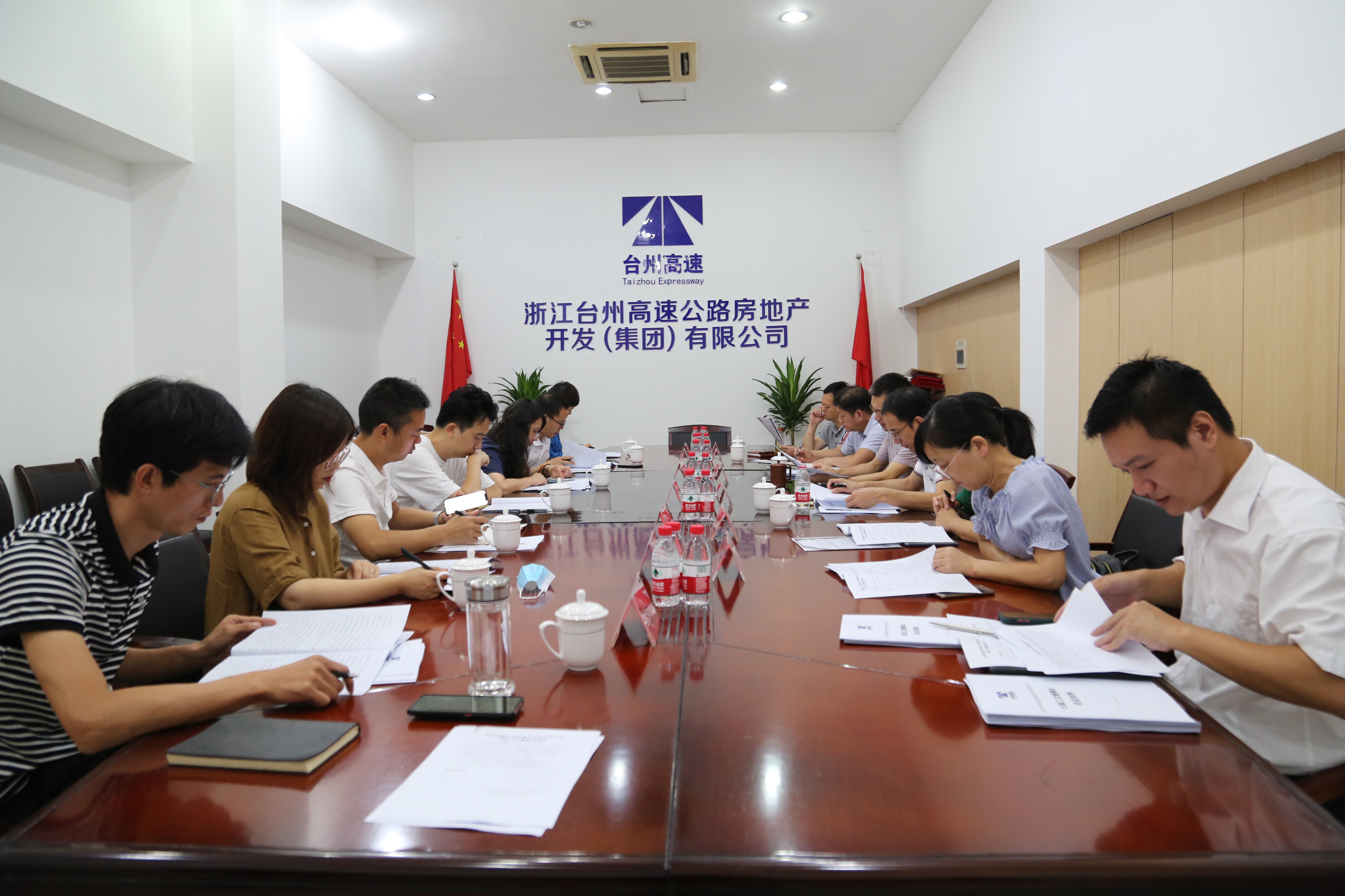 1632469167839436.jpg 圖為 董事會會場.JPG