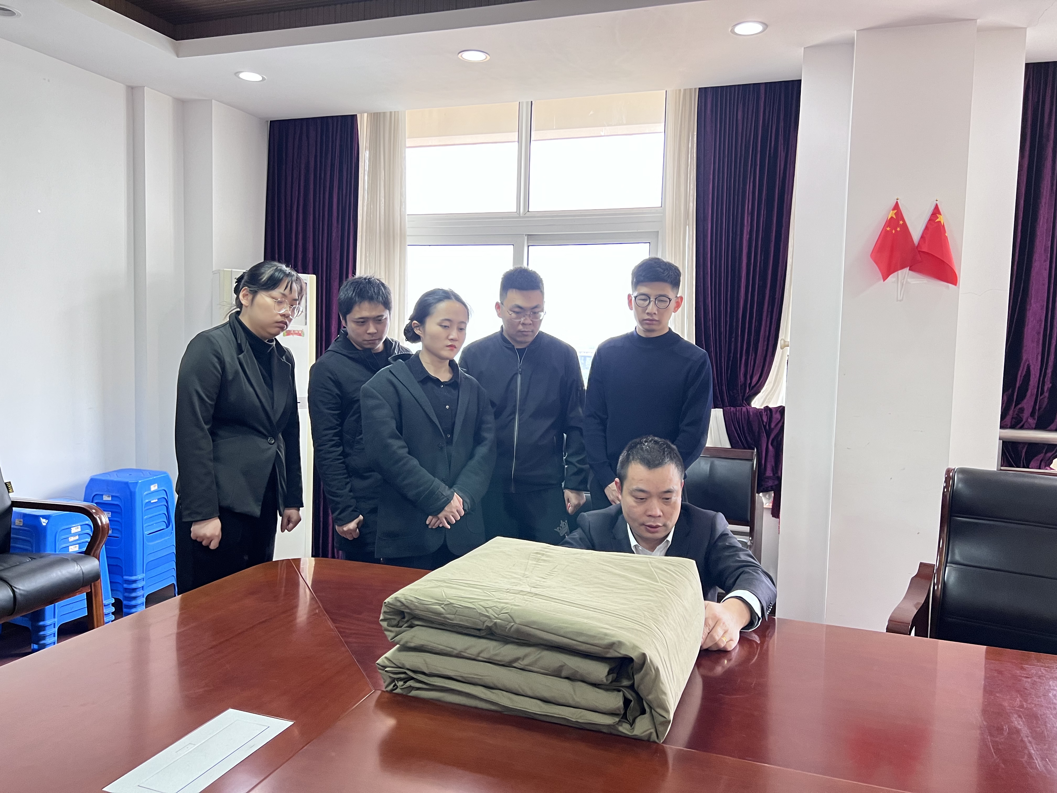 1638430901959520.jpg 袁莉.jpg