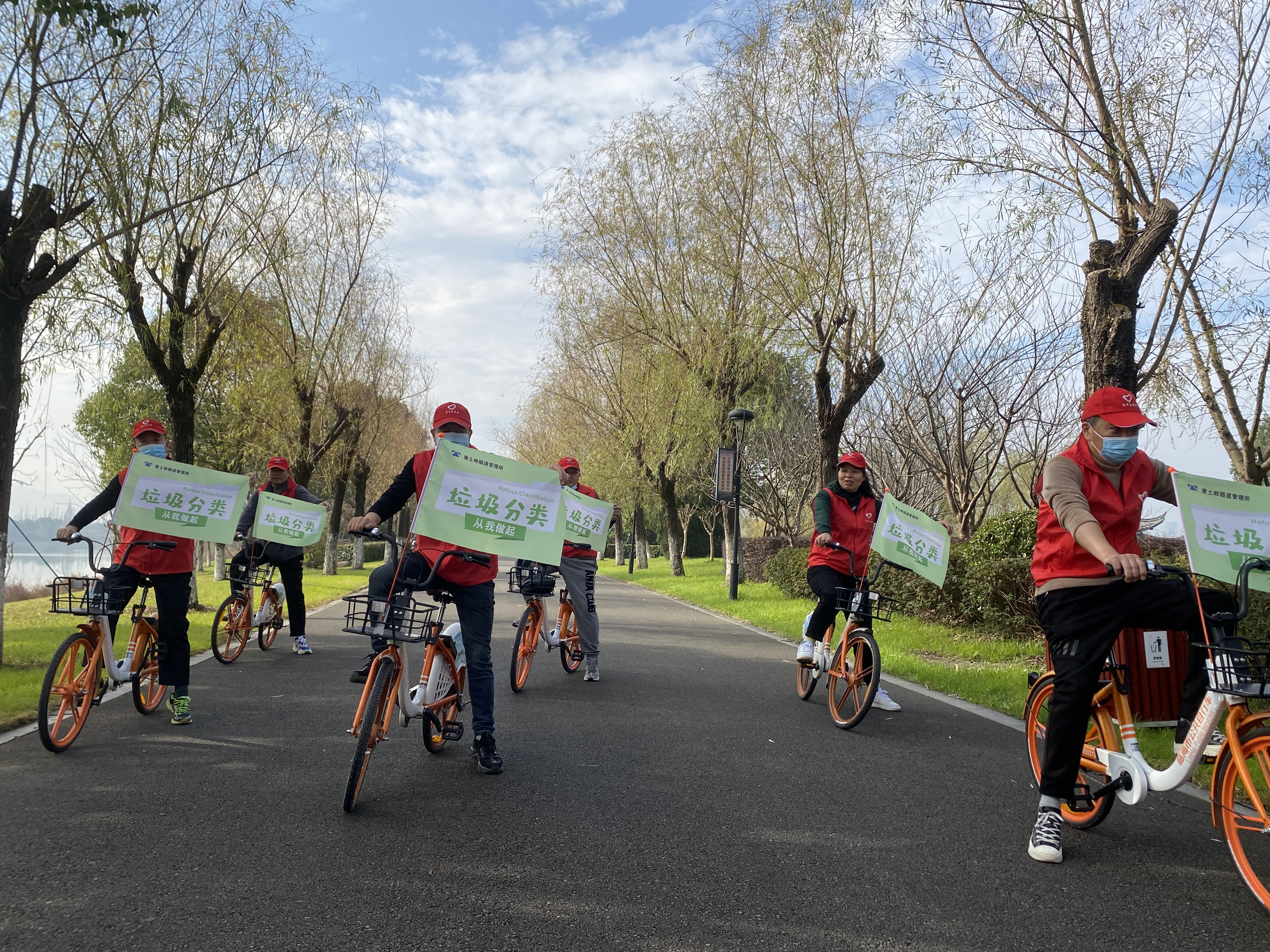 1640825659950911.jpg 靈湖現(xiàn)場林玲攝2.jpg