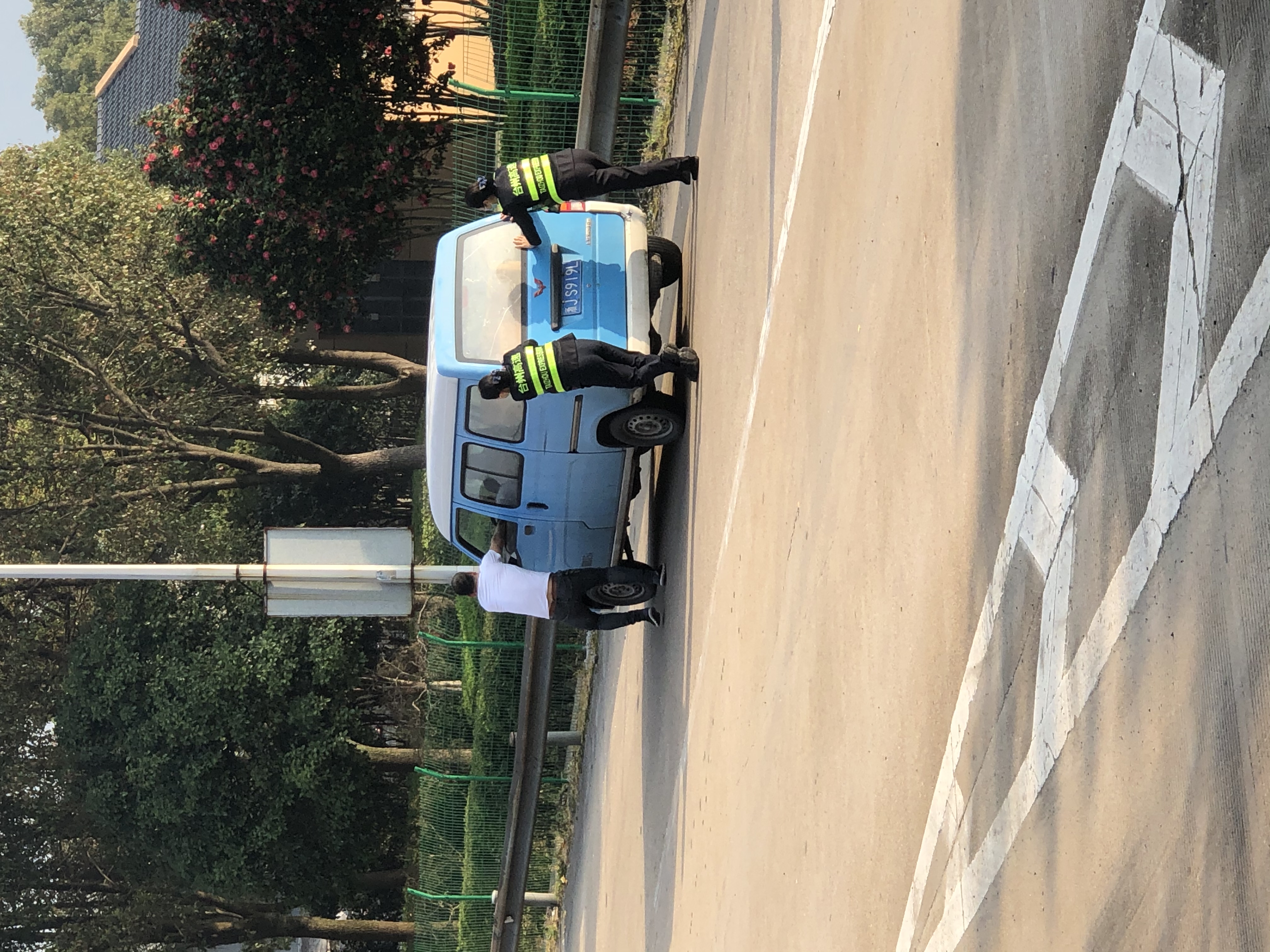 1647392853514367.jpg 3.jpg