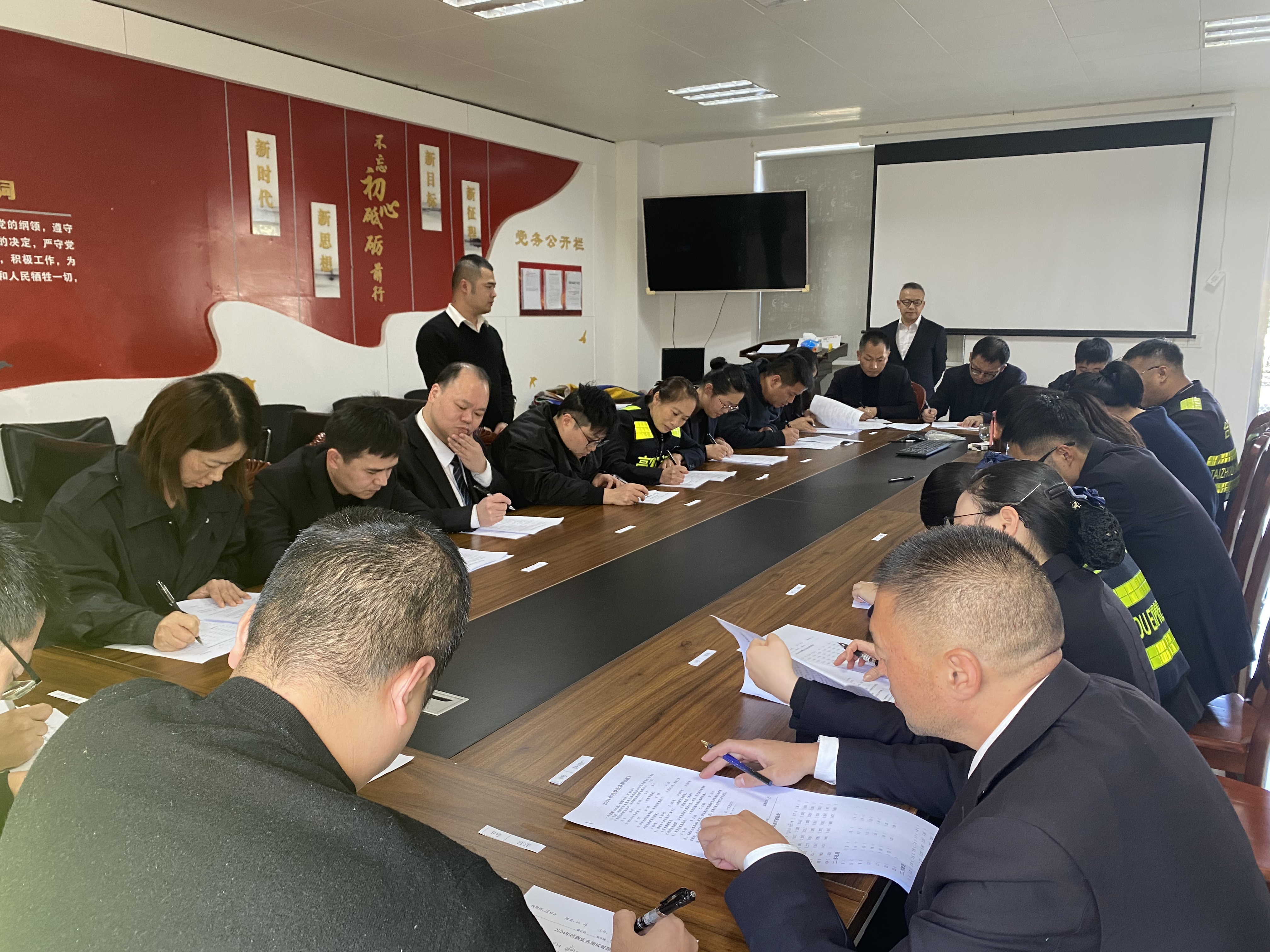 1732866773386112.jpg 244f3355a386681c6b017688cb53c13.jpg